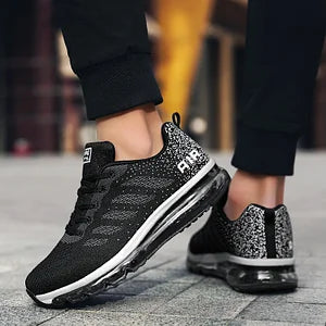 Unisex Lightweight Couple's Outdoor Fly Knit Travel Sneakers