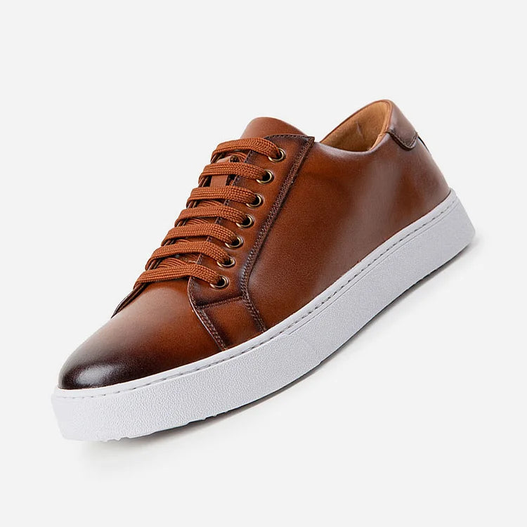 Men's trendy sneakers British style polished casual shoes