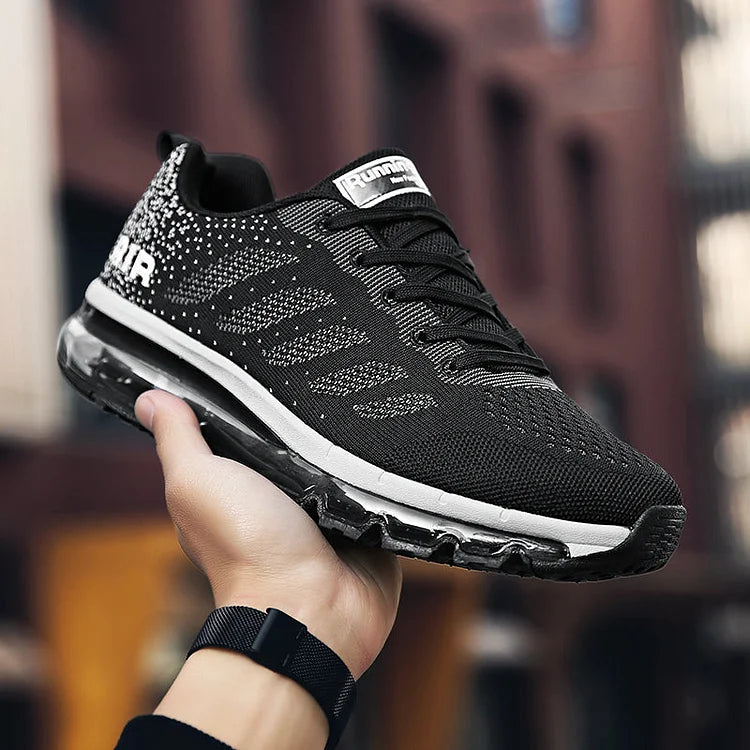 Unisex Lightweight Couple's Outdoor Fly Knit Travel Sneakers
