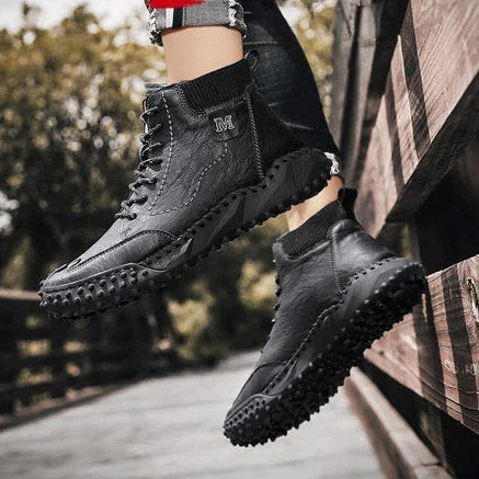 Men Ankle Boots Winter Warm Snow Boots Thick Plush Men Handmade Leather Boots Outdoor Waterproof Work Boots