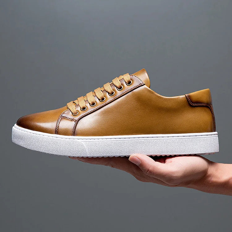 Men's trendy sneakers British style polished casual shoes
