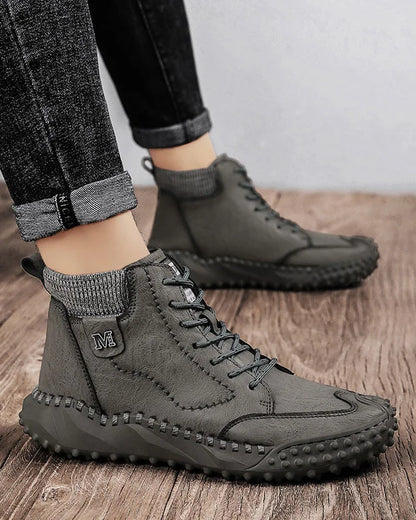 Men Ankle Boots Winter Warm Snow Boots Thick Plush Men Handmade Leather Boots Outdoor Waterproof Work Boots