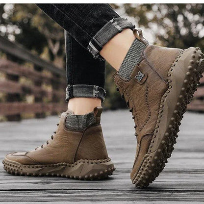 Men Ankle Boots Winter Warm Snow Boots Thick Plush Men Handmade Leather Boots Outdoor Waterproof Work Boots