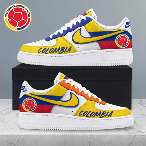 Colombia Air Low-Top Sneakers 2026