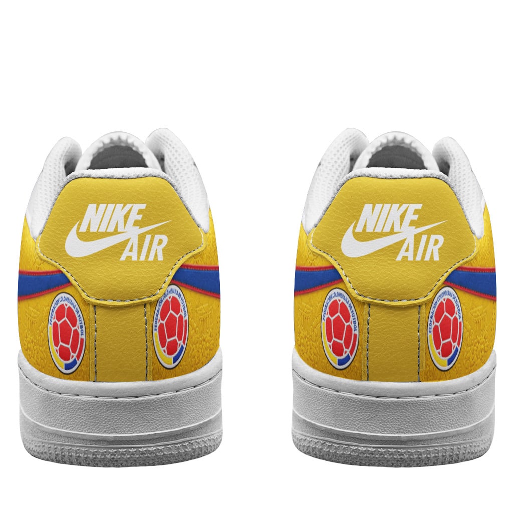 Colombia Air Low-Top Sneakers 2026