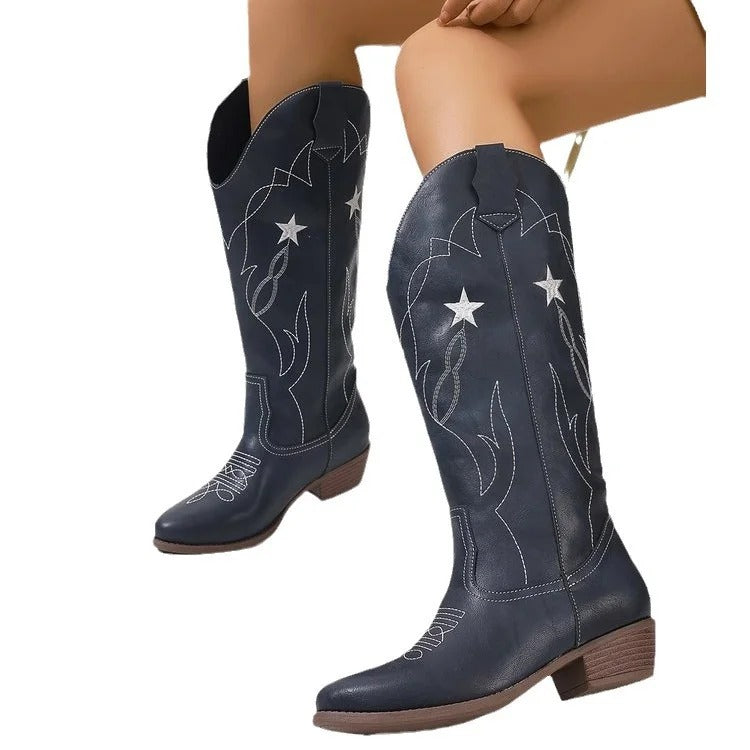 Cowboy Boots With Star Embroidery