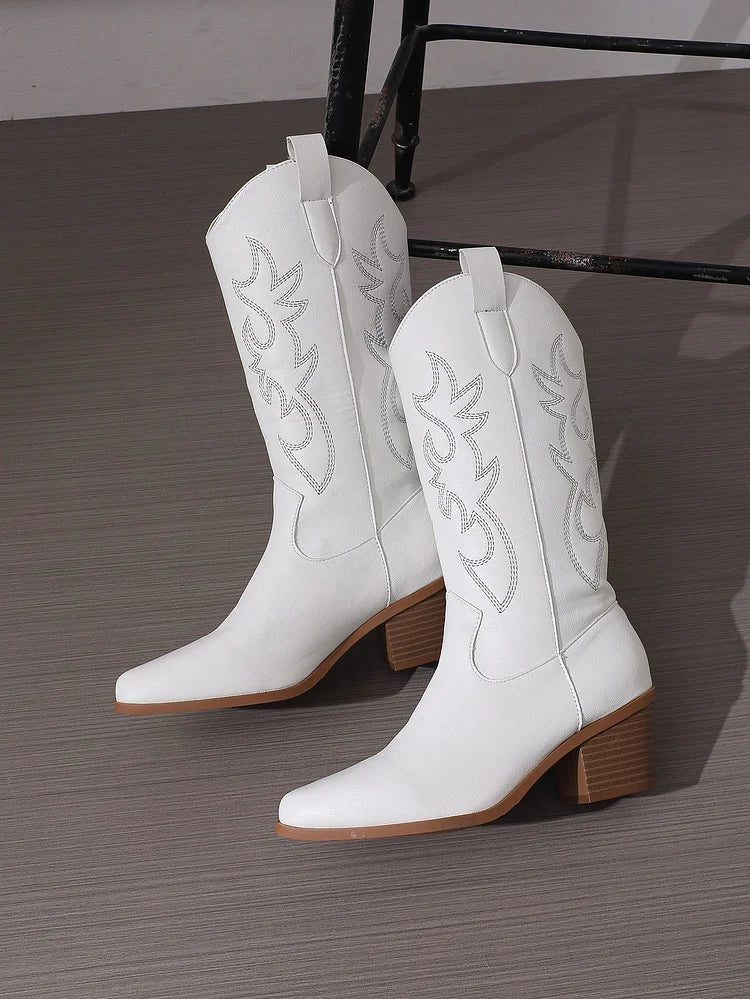 Cowboy Heel Boots with Leaf Embroidery