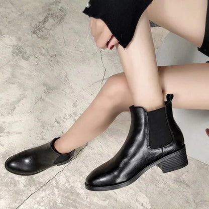 Women's Genuine Leather Non-Slip Thick Sole Chelsea Boots