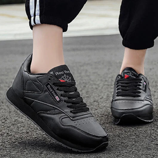 Mesh Breathable Comfortable Soft Sneaker