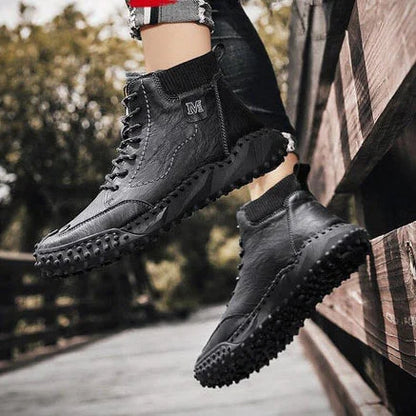 Men Ankle Boots Winter Warm Snow Boots Thick Plush Men Handmade Leather Boots Outdoor Waterproof Work Boots