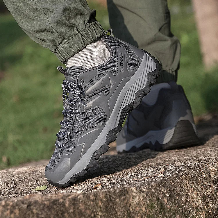 Outdoor Non-Slip and Wear-Resistant Sports Hiking Shoes