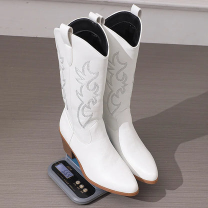 Cowboy Heel Boots with Leaf Embroidery