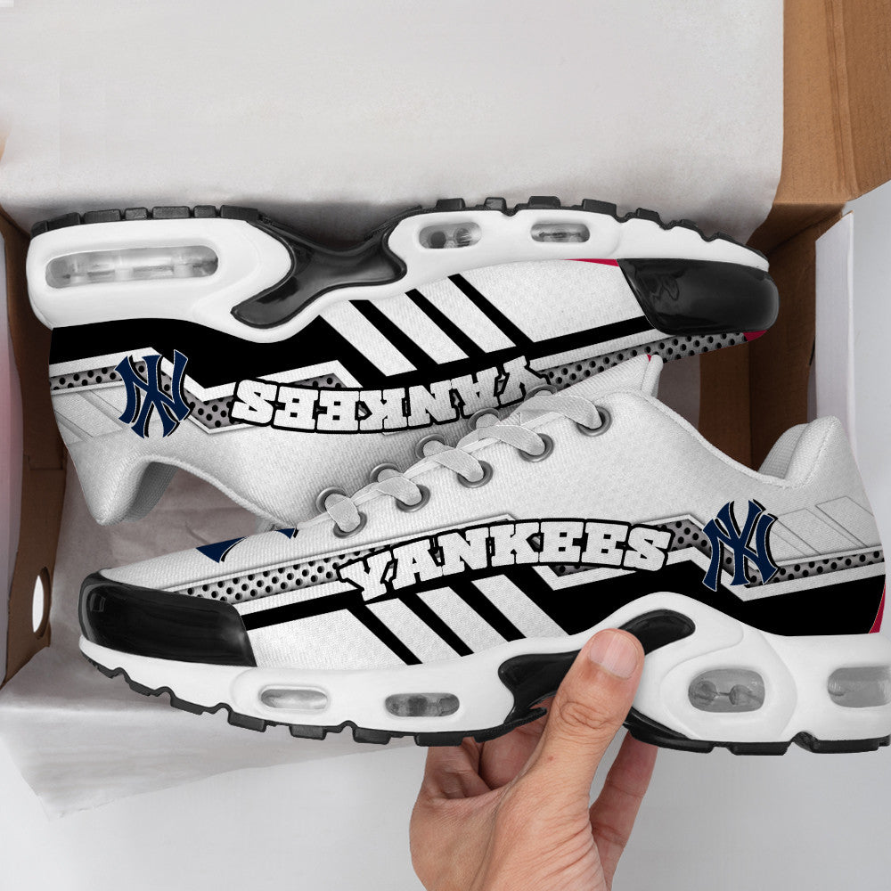 Footwearstorm New York Yankees TN Shoes Sneakers For Men And Women 2309189